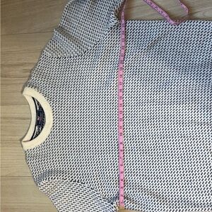 Vineyard Vines Cream and Navy Patterned Knit Sweater NWOT